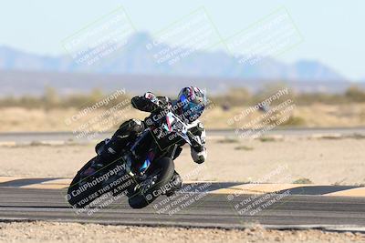 media/Dec-06-2025-CVMA (Sat) [[4a896cc04c]]/Race 8- Formula 40 MW and LW/